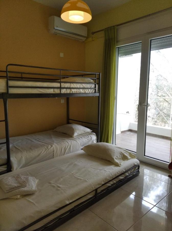 Ferienhaus Cozy Lagonisi Kalivia Thorikou